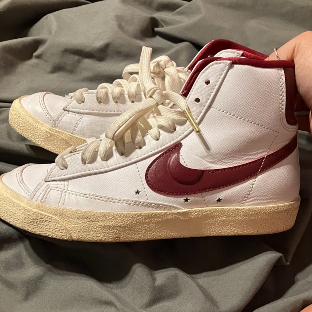 Nike Blazer Mid 77 SE